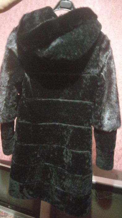 Продам шубу   срочно