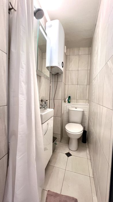 Дава се под наем Едностаен апартамент в Варна, ЖП Гара - 35 кв.м за 450 € - Снимка #6