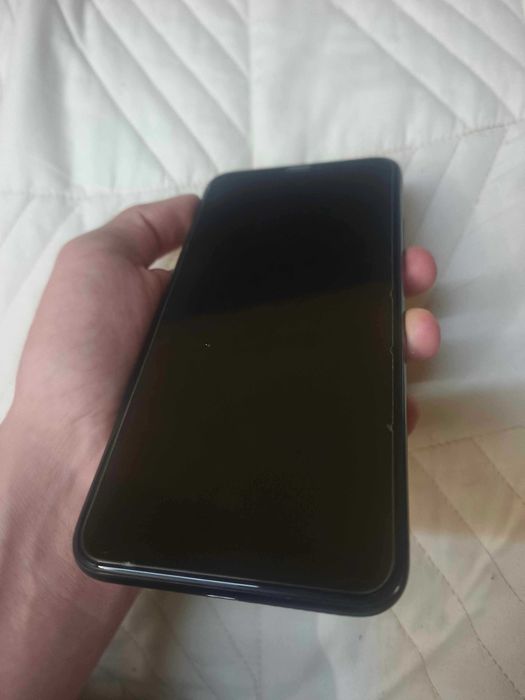 iPhone 11 Pro Max 64GB Impecabil (Fara cont / Liber retea) + Baterie Noua