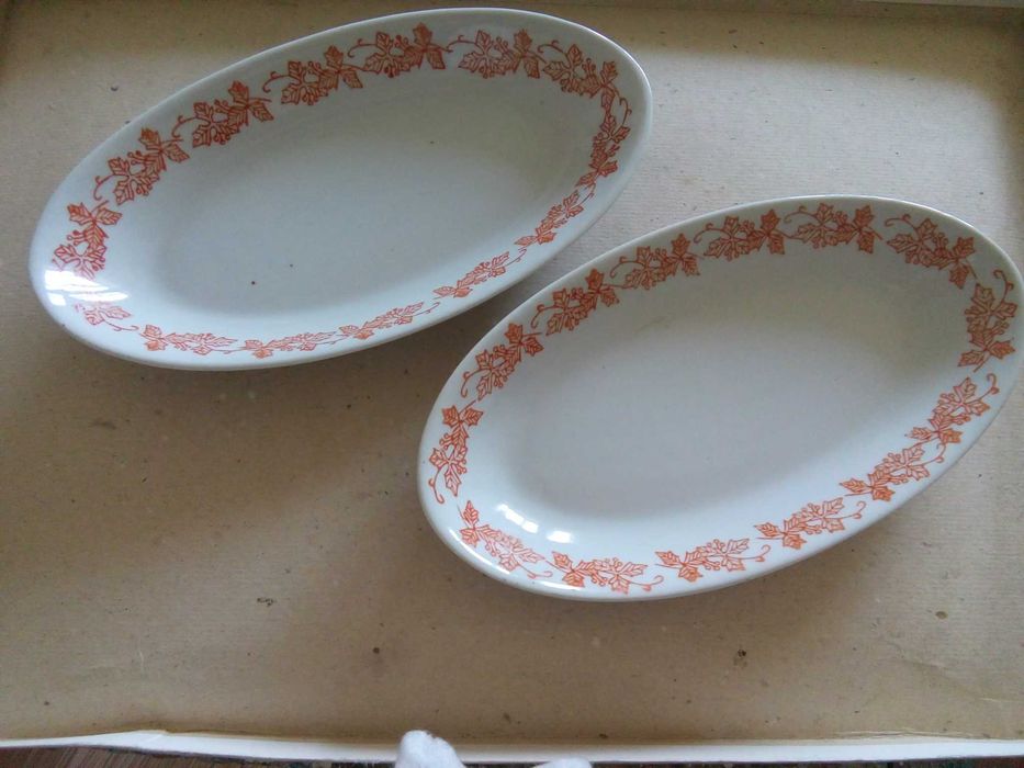 селедочницы 2фарфор 2 стекло