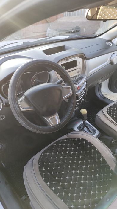 Продам FAW Oley 2014 года.