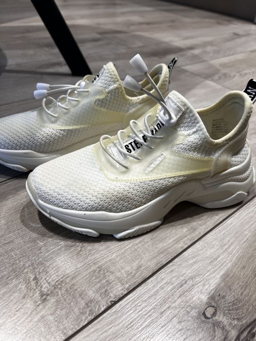 Обувки steve madden 37