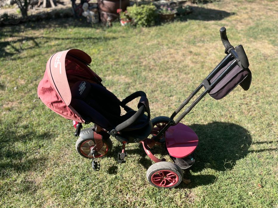 Детска триколка с малко козметични дефекти