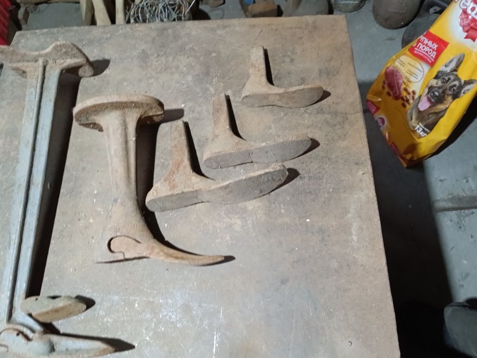 Лапа сапожная чугунная