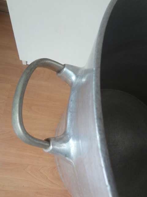 Много голям съд - казан ( бака ) - 100 литра