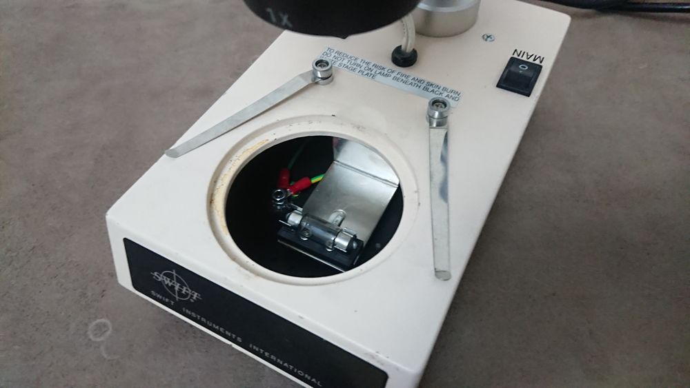 Японский стерео микроскоп Swift M27 Tri Power для дома или мастеров