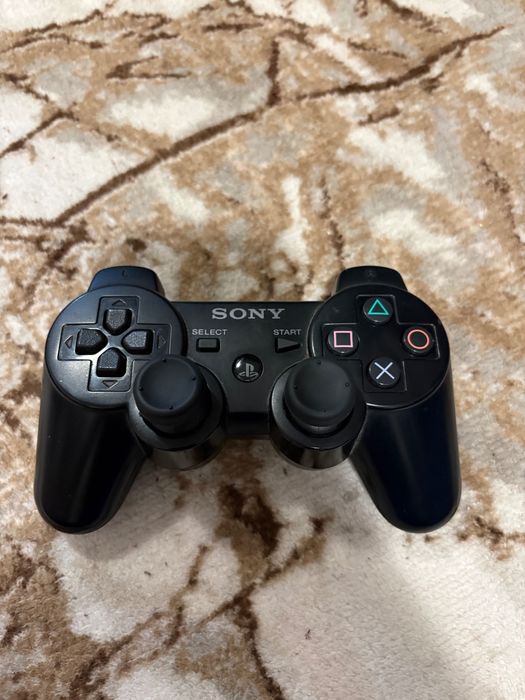 PS3 Slim 120GB + контролер + кабели | Добро състояние