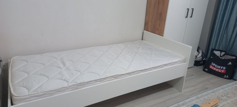 Продам кровать 2 штуки