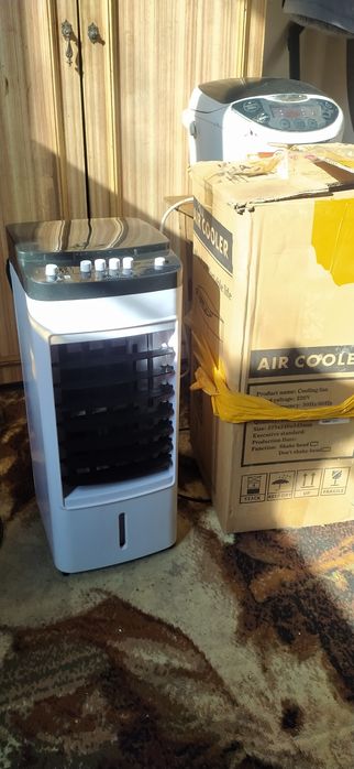 Напольный кондиционер