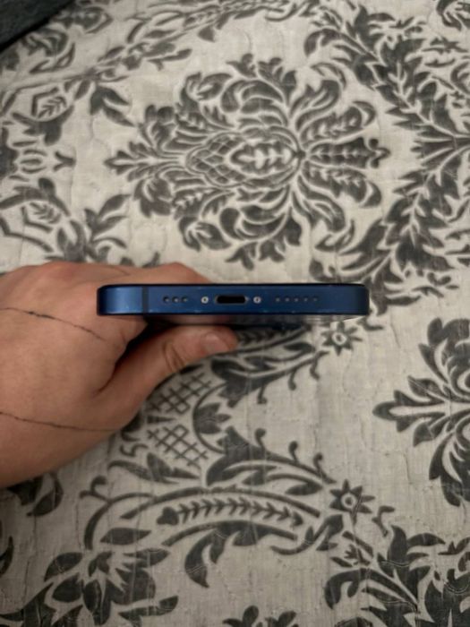 Айфон 12 акб 100%