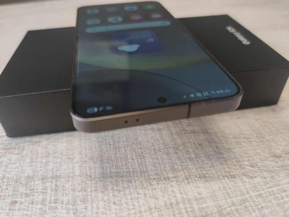 Samsung Galaxy S24 5G 128GB 8RAM Black Гаранция!