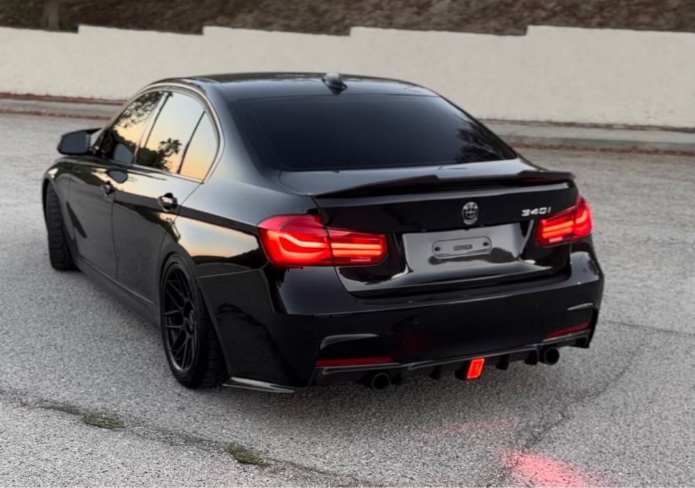 Difuzor ornament evacuare bara spate  BMW F30 F31 Tobe 335d 335i style