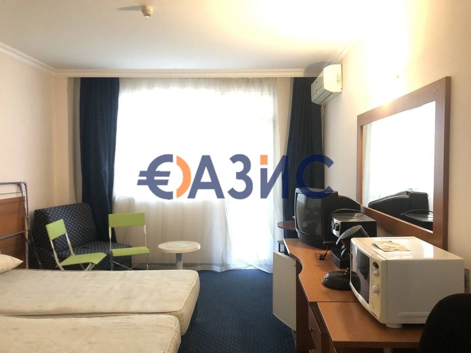 Продава се Едностаен апартамент в Несебър - 38 кв.м за 1013 €/кв.м - Снимка #1