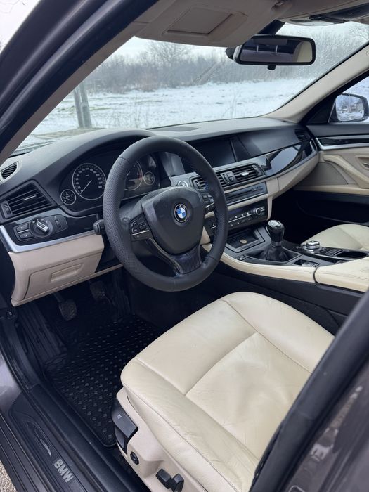 Bmw seria 5 f10.