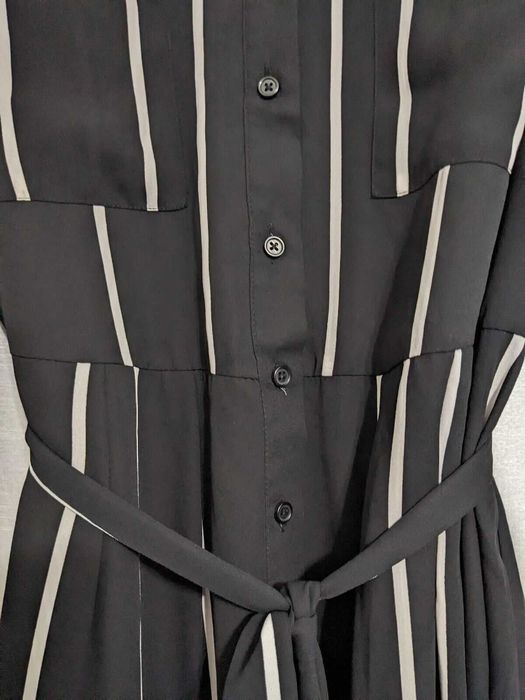 Черна дамска Рокля с яка