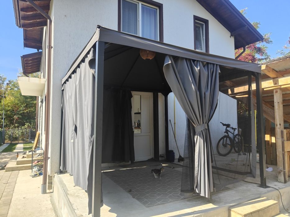 Cort terasa(gradina) cu pereti