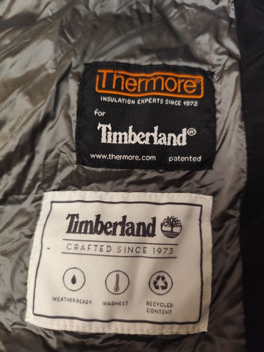Продам зимнюю куртку  Timberland