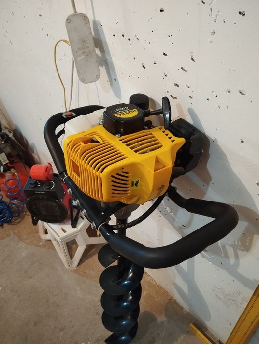 Мотобур бензиновый