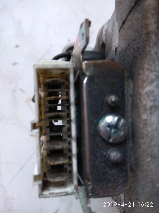 Двигатель стиральной машины Indesit (3 кг)