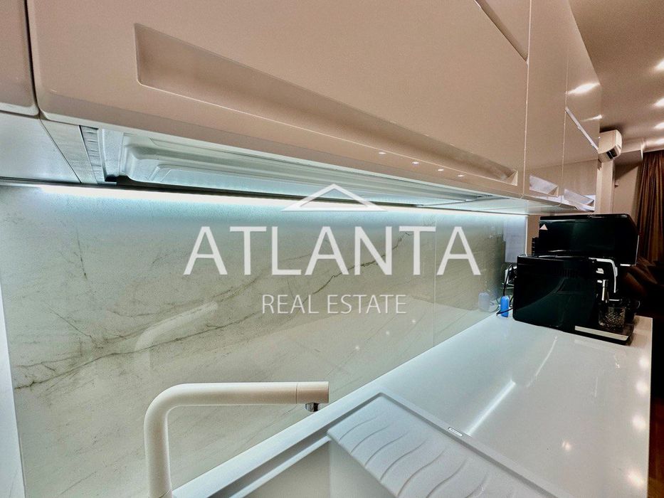 Продава се Двустаен апартамент в к.к. Св.Св. Константин и Елена - 104 кв.м за 2404 €/кв.м - Снимка #9