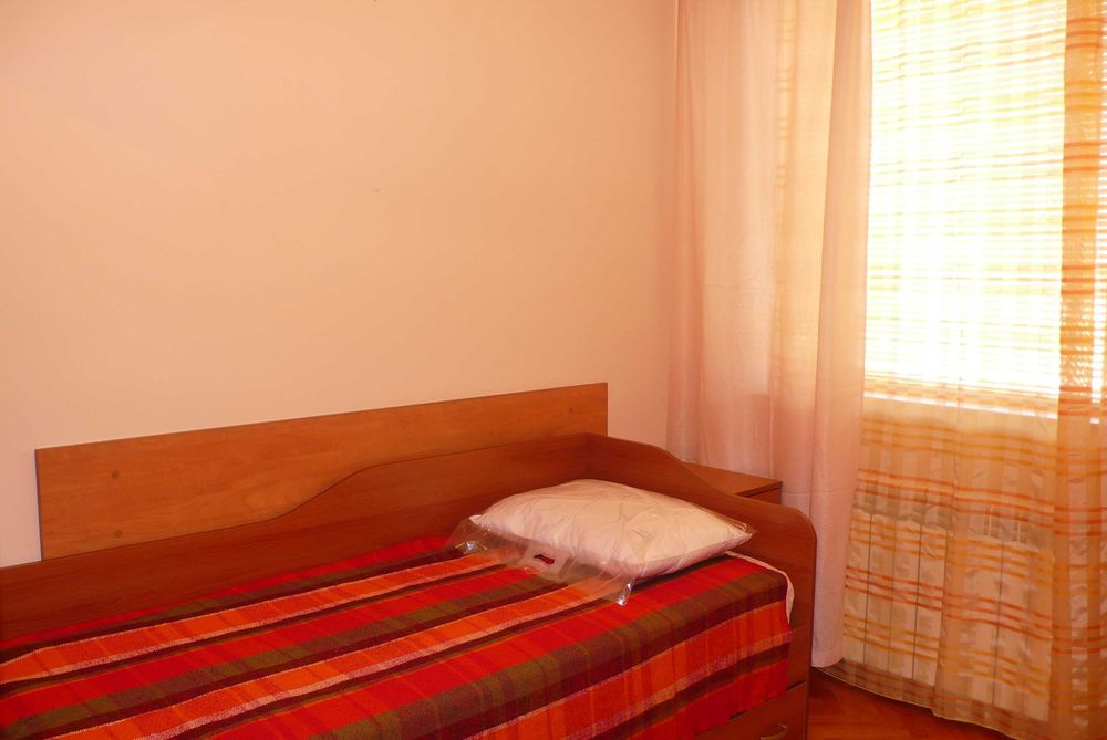 Дава се под наем Тристаен апартамент в София, Център - 86 кв.м за 550 € - Снимка #4