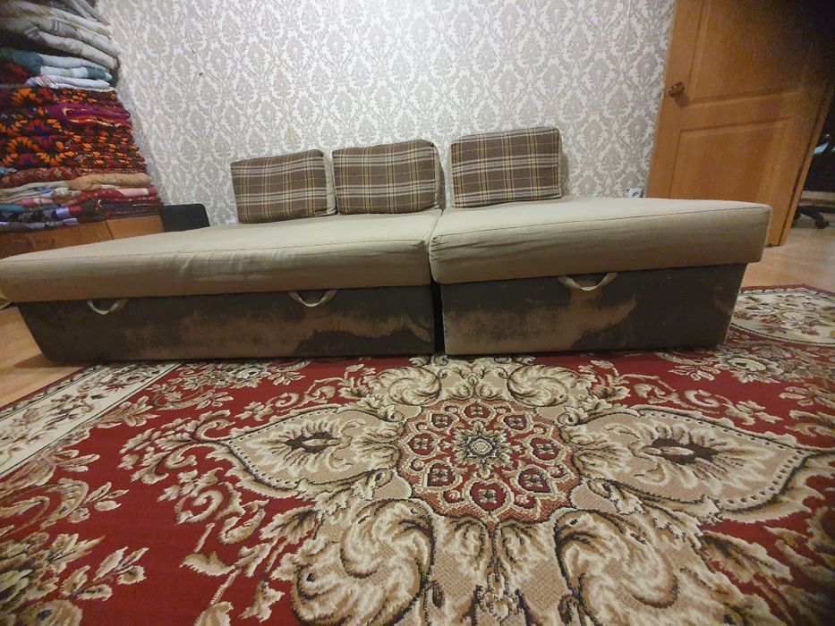 Диван большой раскладной  238*155