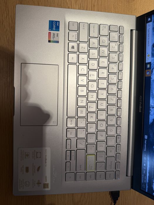 Laptop ASUS VivoBook 14 K413E i5-1135G7 8GB RAM Iris Xe