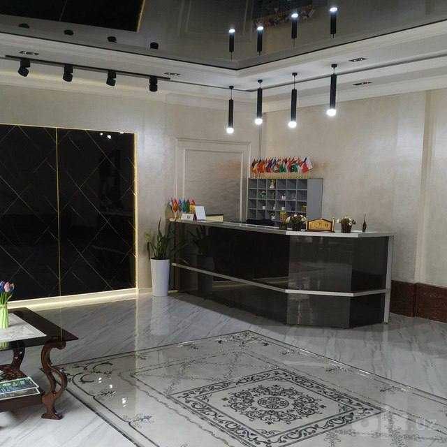 Grand Avenue Hotel