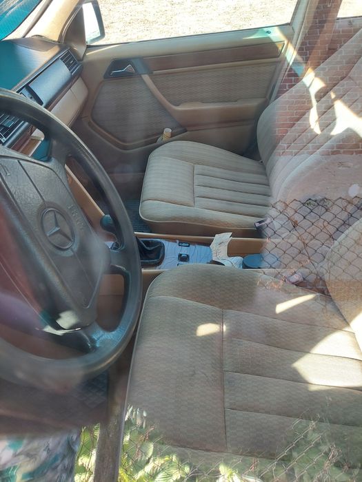 Мерцедес 124,2.5 дизел