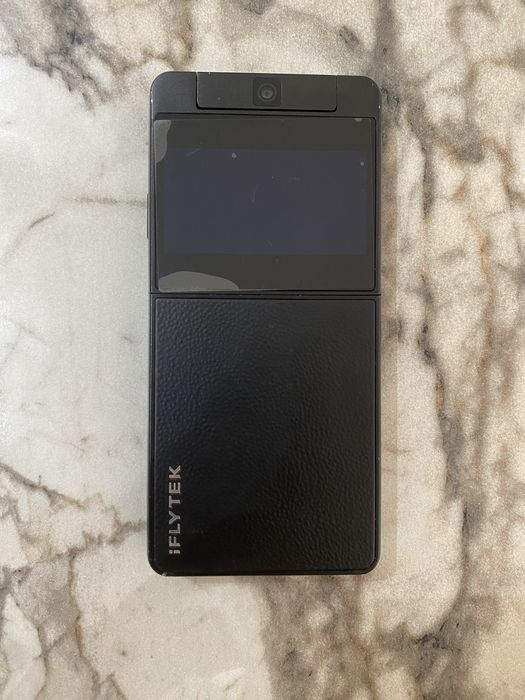 iFLYTEK Dual-Screen Translator 2.0