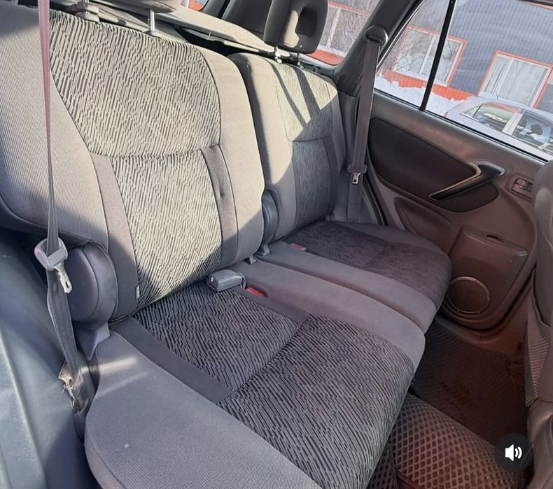 Тойота Раф4 в отличном состоянии