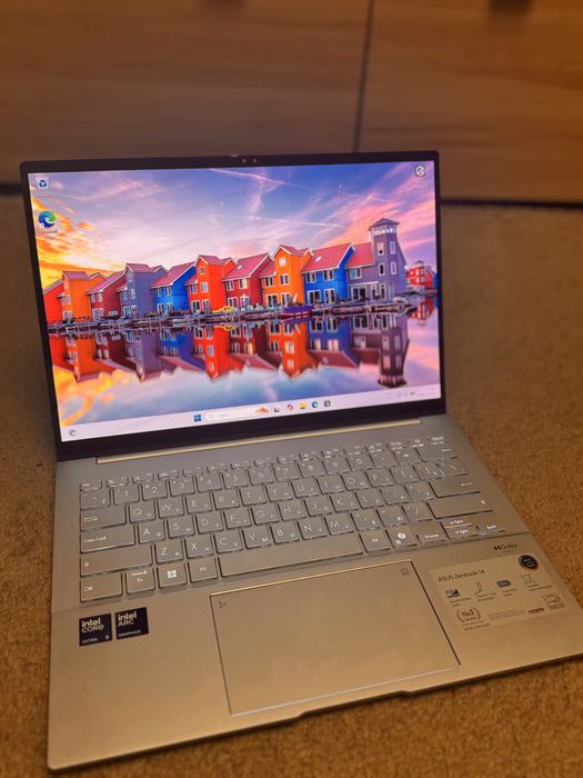 ASUS ZenBook intel core ultra 5