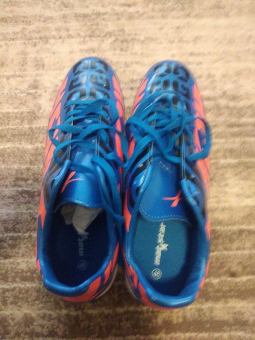 Футболни обувки МатСтар-стоножки