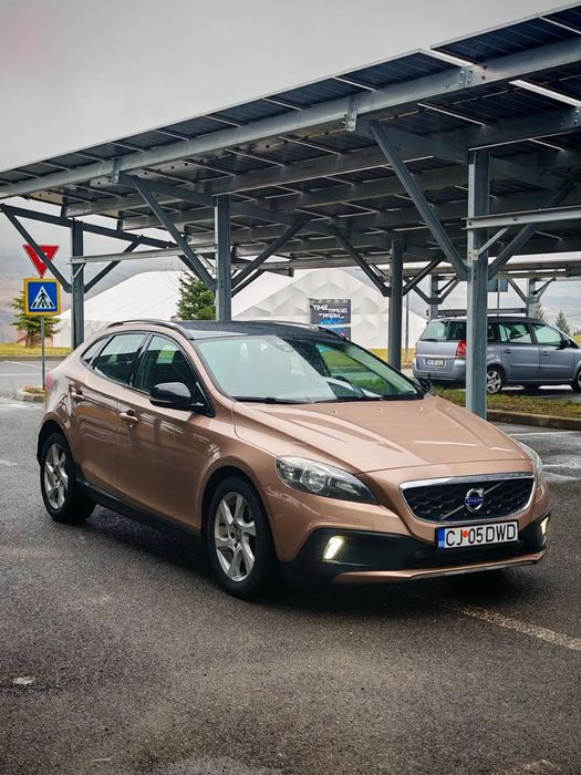 Volvo V40 Volvo V40 CrossCountry D2/Pano/ParkAssist/Indalzire
