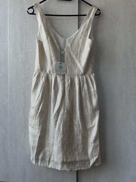 Официална рокля Tori Richard