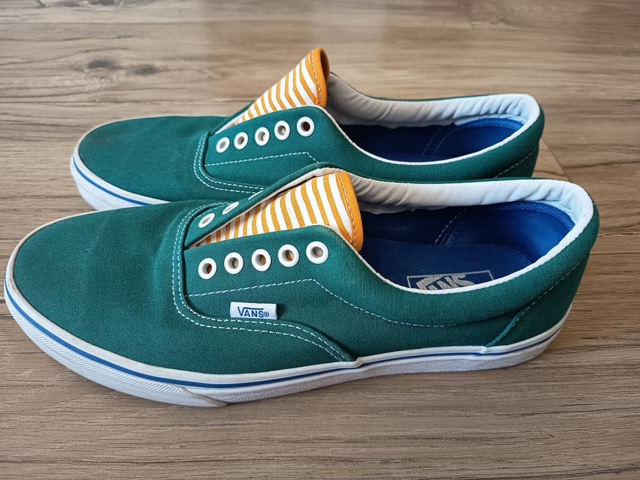 Tenesi Vans Era Deck Club