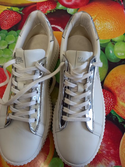 Adidasi de vânzare KARLA LEGENDA