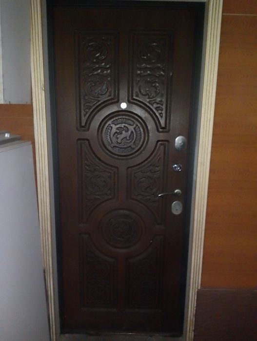 Двери металлические