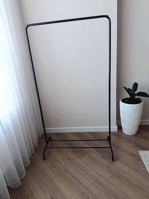 Продам вешелку наполную