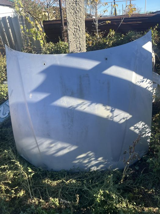 Продам капот на галант 8