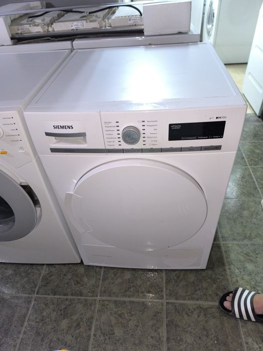 Сушилня Siemens WT44W5W0 - IQ700 - 8кг. термопомпа Клас А+++