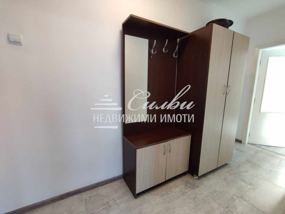 Продава се Двустаен апартамент в Шумен, Тракия - 72 кв.м за 1240 €/кв.м - Снимка #5
