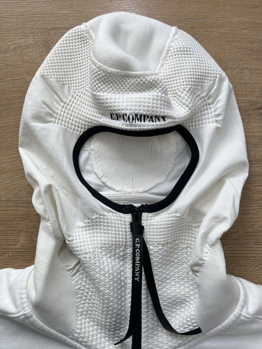 C.P. Company Technical Balaclava Lens размер M-L