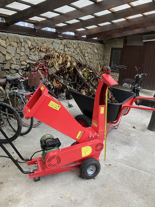 Tocator crengi profesional electric