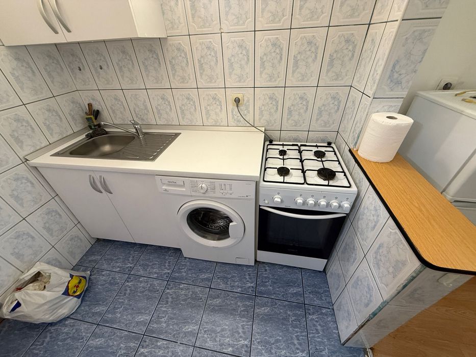 Garsoniera de vanzare