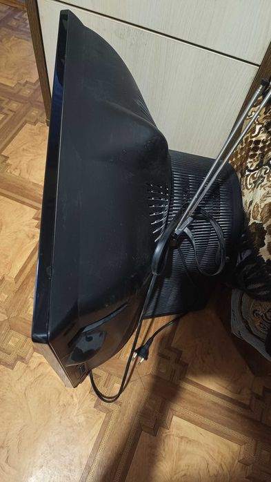 Телевизор LG даром