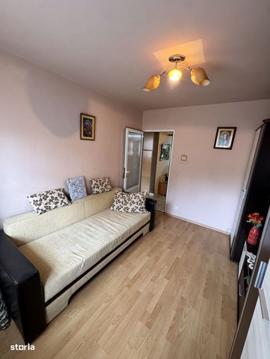 Apartament 4 camere, 80 mp, zona Central
