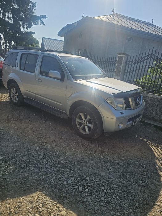 Dezmembrez nissan pathfinder an 2008 motor 2.5d cutie automatã
