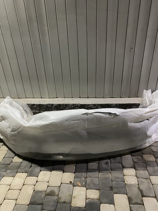 Передний бампер Mitsubishi Lancer 10