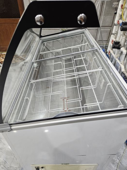 Рататсион печ ва витрина халаделник